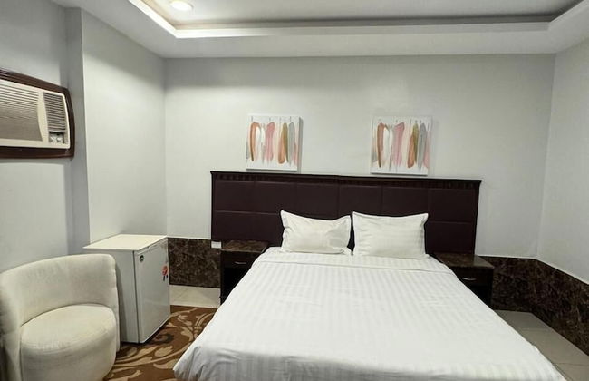 Al Thanaa Al Raqi Serviced Apartments - Foto 13