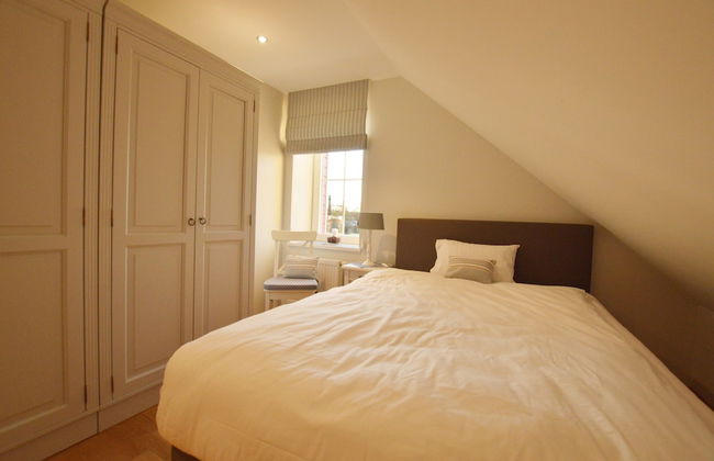 Charming Fens Family Home - Photo 18