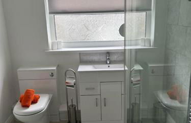 Town Centre Studio Flat - Photo 13