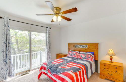 Balcony and Fire Pit Home on Lake of Ozarks! - Foto 12