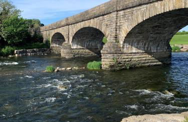 Luxury Cottage, views of the Lakes with Hot Tub - Foto 28