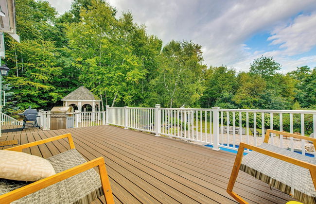 Spacious Belmont Home w/ Seasonal Pool & Grill - Foto 32