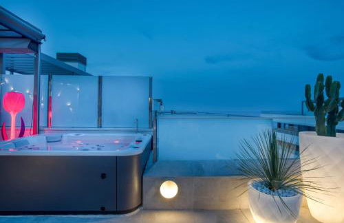 Penthouse on the first line - Foto 4