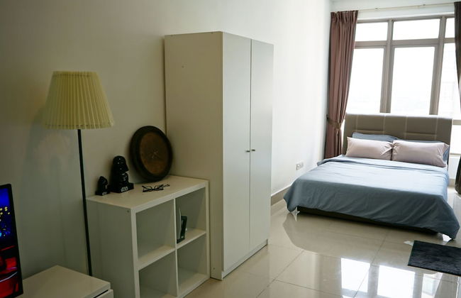 Shaftsbury Residences by Superhost - Photo 20