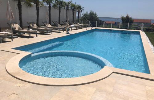 Luxury Apartments White Villa Violeta - Photo 68