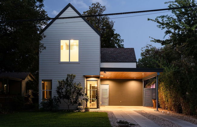 Modern ATX Mansion 6th Street 3 min Scooter - Foto 1