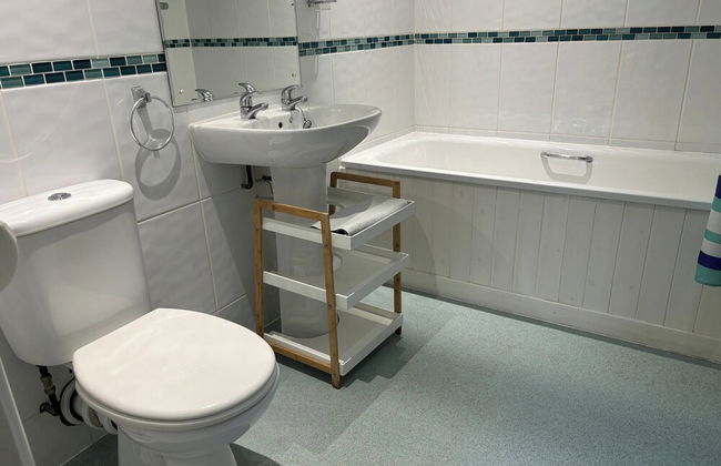 Large Sound Healing Retreat Cottage in West Wales - Foto 12