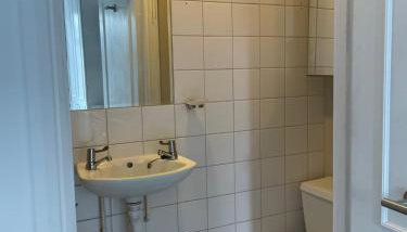 Self Contained Studio Flat - Foto 5