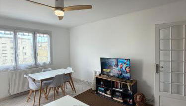 Appt aux Arceaux, Montpellier Centre, balcon, wifi, parking, Netflix - Photo 4