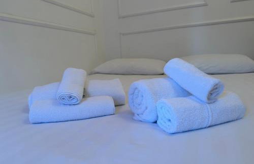 CallMeHome - Navigli Apartment - Authentic Milanese Stay - Foto 26