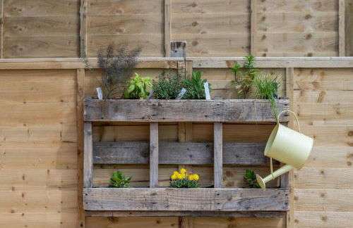 The Jolly Lodge-Sea Views-Free Parking - Photo 23