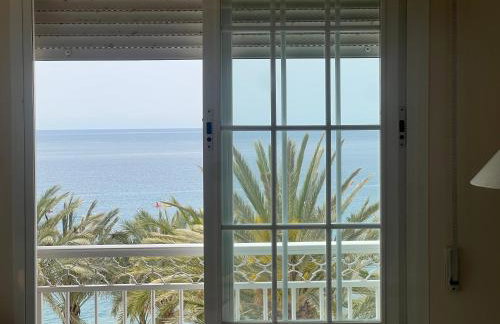 Apartamento LH Beach frente al mar - Foto 14