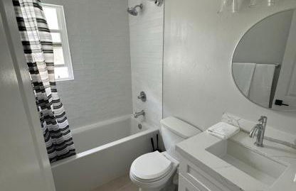 Amazing La Jolla Ocean View 2 bedroom apartment - Photo 21