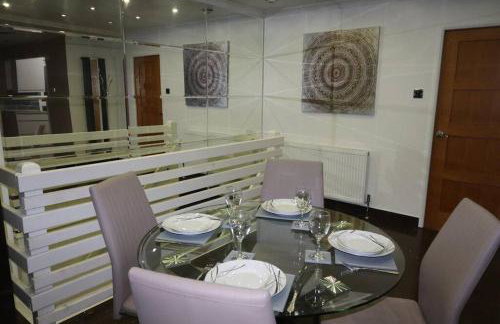 Unique two bedroom apartment - Photo 10