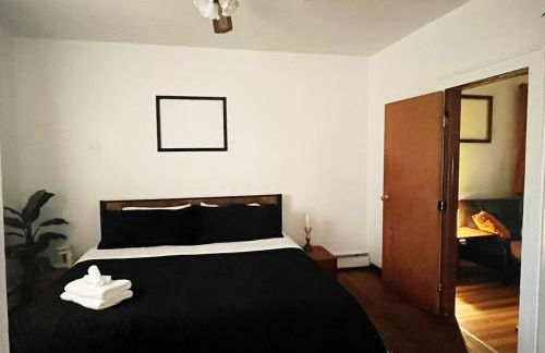 Ironbound 4 bdrm Industrial Suite! FREE parking - Photo 12