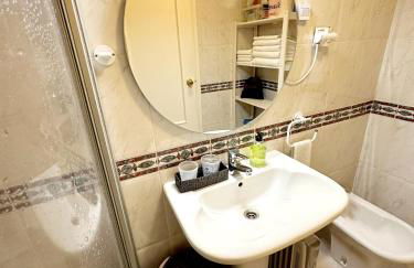 Málaga Oeste Parking-Wifi-Piscina - Foto 21