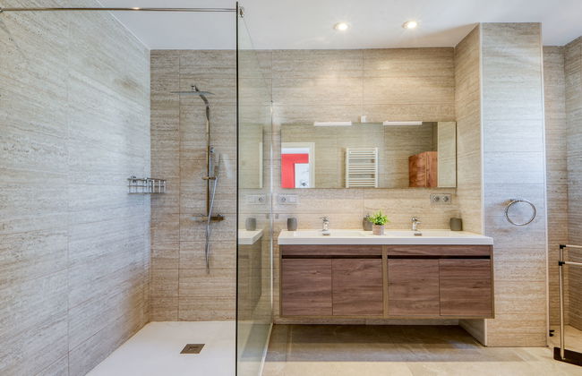 4 bedroom House in Castelló d'Empúries with private pool and garden - Photo 21