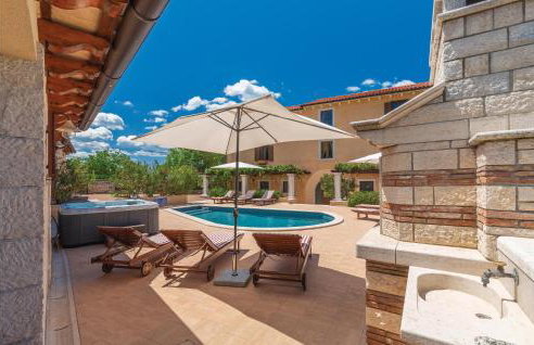 Cozy Home In Tinjan With Wifi - Foto 11