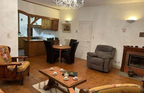 DUPLEX VINTAGE PROCHE de la GARE SNCF - Foto 6