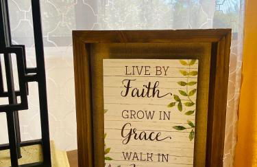 Family friendly, 3 bedroom house, with king bed for up to 15 - BBQ - Internet - jet tub - Foto 10