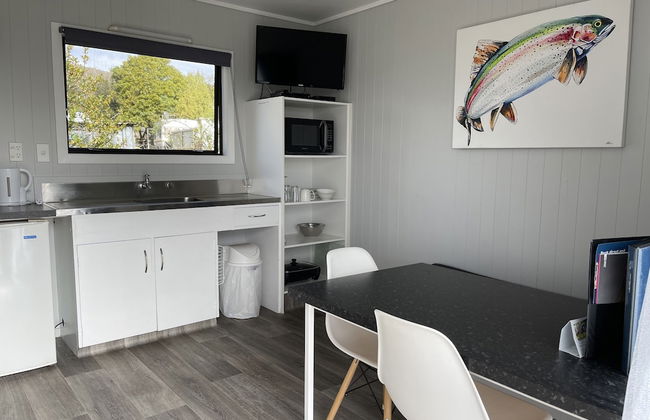 Motutere Bay Top 10 Holiday Park - Photo 30