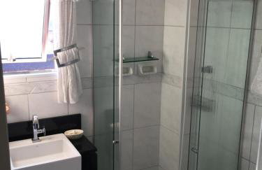 Apartamento Astúrias 2 Dorms Ar Cond - Foto 6