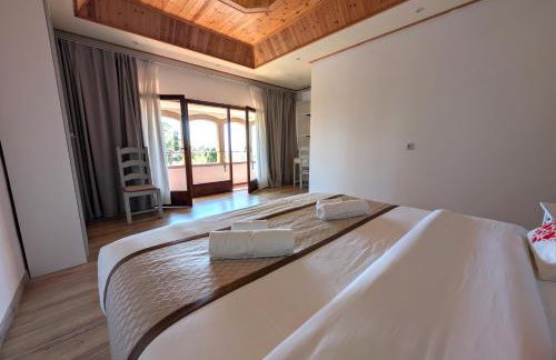 Castillo Meng - Foto 12