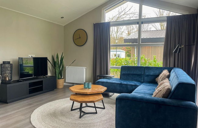 Chalet by Park Pond in the Netherlands - Photo 9