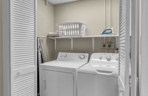 Lake Barkley Retreat - Newly Renovated - 5 BR - Foto 32