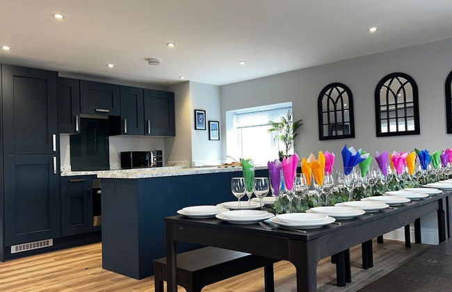 The Gathering On The Rows - City Centre - Photo 72