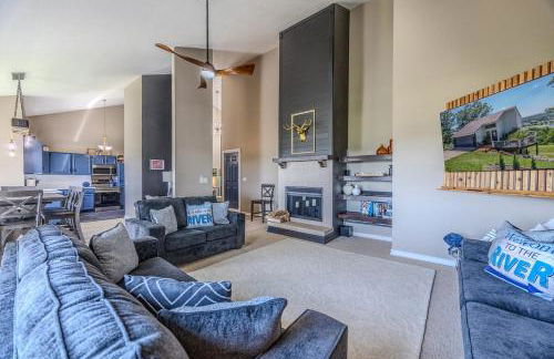 Expansive Views, Sleeps 9, Amazing Game Room, - Foto 16