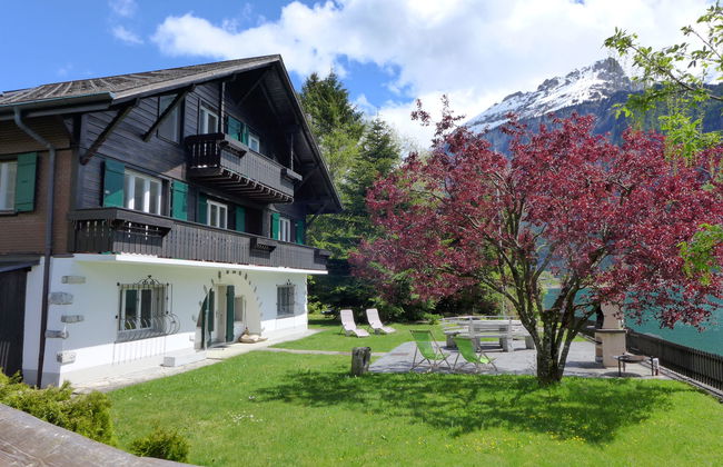 4 bedroom House in Brienz with garden and terrace - Photo 1