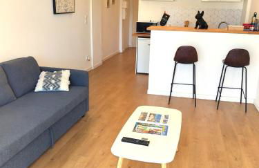 2 persons - clim - hypercenter - 2mins of beach - JUAN LES PINS - beach and sun - Photo 7