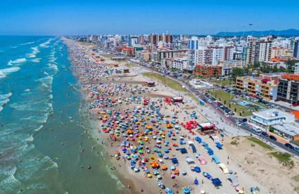 Apartamento Coração de capão 100mt do mar - Foto 11