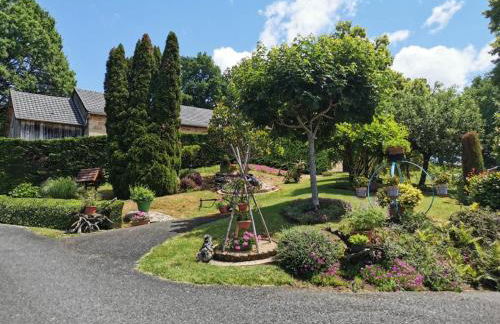 Gîte de France à Lissac sur Couze 3 épis - Gîte de France 4 personnes MAE-6524 - Foto 7