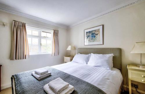 GuestReady - Classic Charm near Holyrood Park - Foto 25