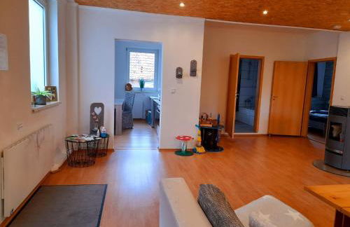 Willkommen in dem Luftkurort und Käsestadt Nieheim Rennstrecke 4km entfernt Fewo1 - Foto 3