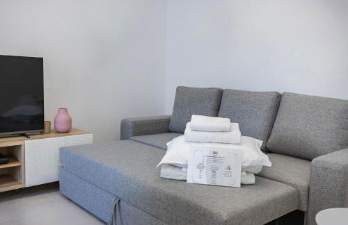 New Apartment by the Metro IV - Photo 17