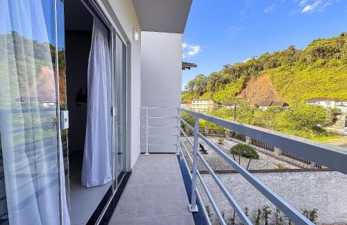 Casa Nova e Completa | 2 Suítes com Ar | Área Gourmet | 2 Vagas - Foto 17