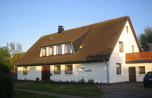 Haus-Halligblick-Ferienwohnungen-am-Meer - Foto 3