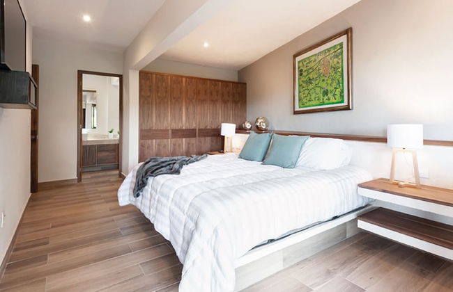 Moderna Villa con Hermosa Vista al Lago - Photo 3