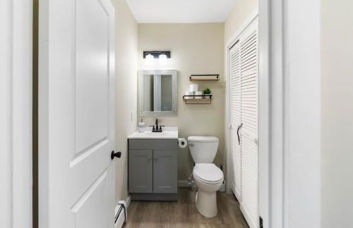 Fantastic retreat 5min from Village with media room, AC and sauna! - Foto 9