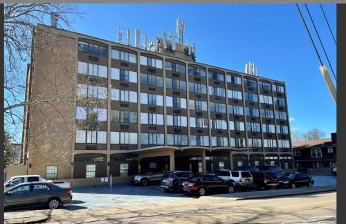 Condo Close to Stadium and Free Parking - Foto 26