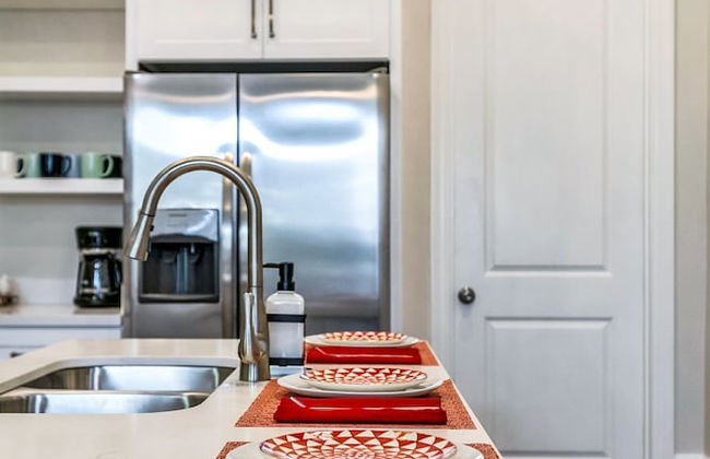 Hosteeva Houses 5-Min to Fr Quarter - Foto 8