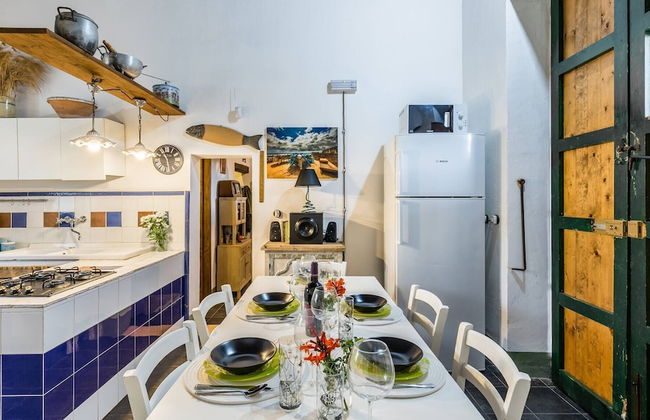 Authentic Sicilian Charm With Pool, Sea View, Parking & Wifi - Foto 31