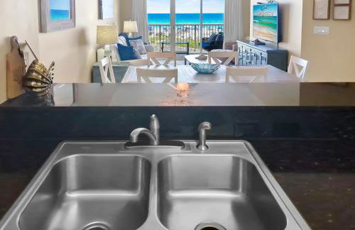 SMP 208 - Stunning 3 Bedroom Beachfront Condo! - Foto 14