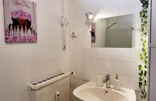 LE LOGIS DE L'ARQUEBUSE GARE, Centre ville et Cité Gastronomique - Foto 18