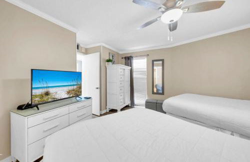 Edgewater Tower 2-408 - Foto 51