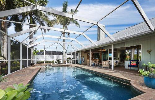 Nokomis Pool Home on the Canal - Foto 7