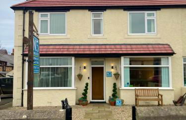 Horncliffe room only accommodation - Photo 21